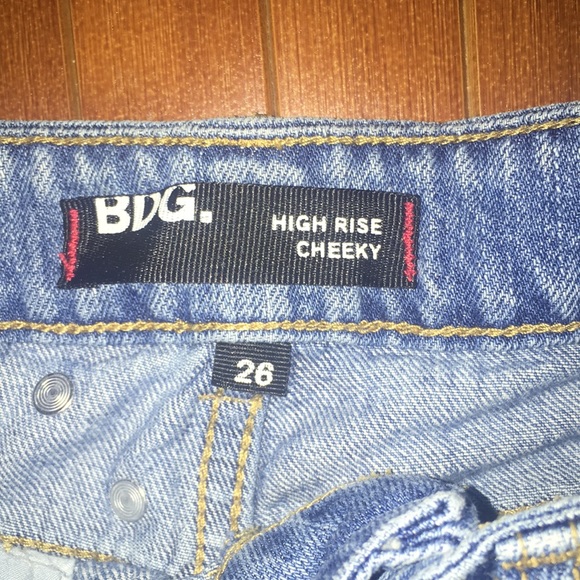 BDG HIGH RISE CHEEKY SHORTS WITH STUDS - Picture 4 of 5